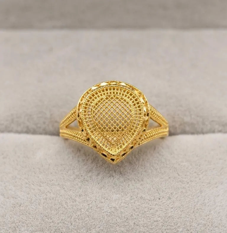 Vintage Royal Artisan Jewelry