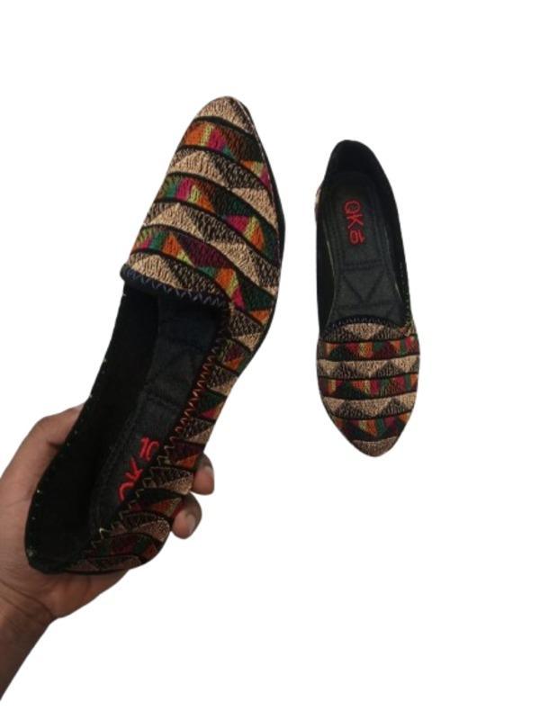 : Premium Hand-Woven Geometric Loafers