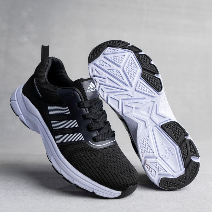 Men’s Lightweight Running Sneakers